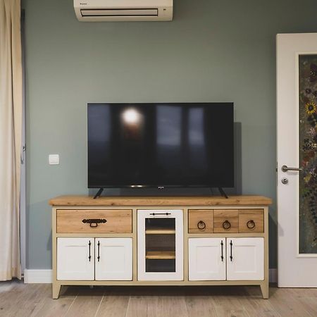 Stylish 1Bd - Free Private Garage Apartment Пловдив Екстериор снимка